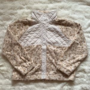 Abercrombie & Fitch Asymmetrical Puff Sleeve Snap-Up Fleece in Cream Leopard